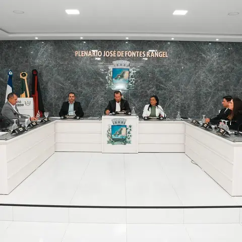 CÂMARA MUNICIPAL DE TENÓRIO REALIZOU SESSÃO ORDINÁRIA